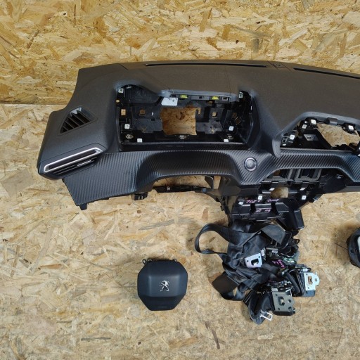 dashboard instrument panel Komplet Peugeot 208 II 2008 II GT LINE