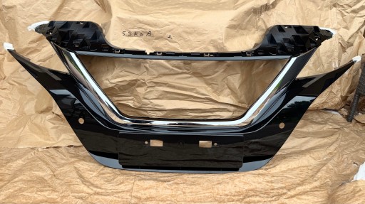 Решетка радиатора хром nissan leaf ii 2 620705sh0b