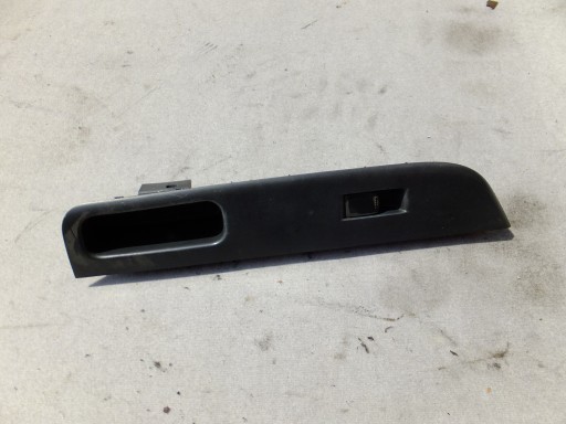 Bouton Vitres Droite Avant suzuki swift mk6 5D 2008r
