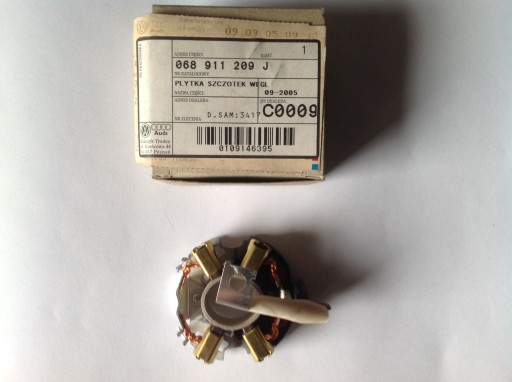 068 911 - Щітка стартера audi a4 068911209j