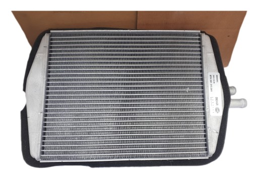 8FH 351 - ОБОГРЕВАТЕЛЬ FORD COURIER FIESTA IV KA PUMA MAZDA