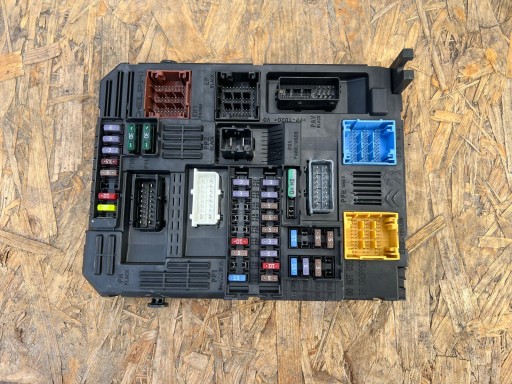 Блок предохранителей expert iii 9816231680