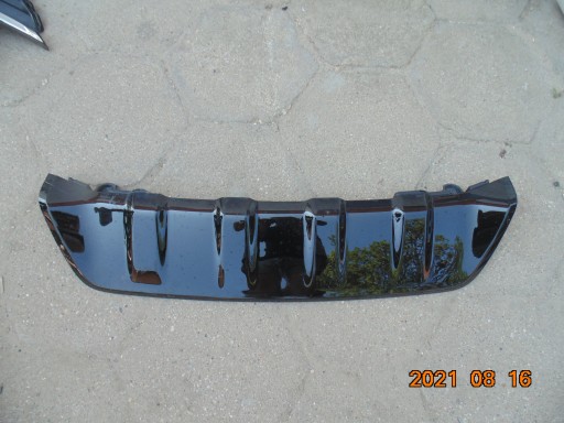 Спойлер Land Rover Discovery Sport IV