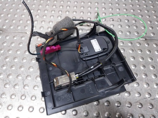 module TELEFONU MERCEDES adapter USB A2228200254 MERCEDES W217 W222