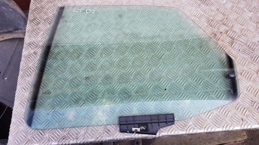 AUDI A8 D2 window left rear part door