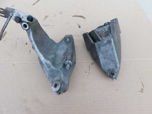 VW Crafter 2.5 tdi tartó lapy a motrot komplet 076199307 076199308 OEM