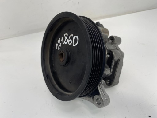 Mercedes E 200 CGI 1,8 W212 Servopumpe A0064666801