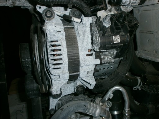 32301041 - Генератор для volvo xc90 xc60 v90 v60 s90 s60 дизельный мягкий гибрид