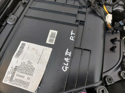 Mercedes GLA 200 II H247 W247 2023r upholstery side door right rear part