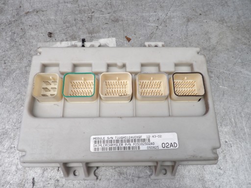 Chrysler Voyager Country IV comfort control unit PO5082502AD