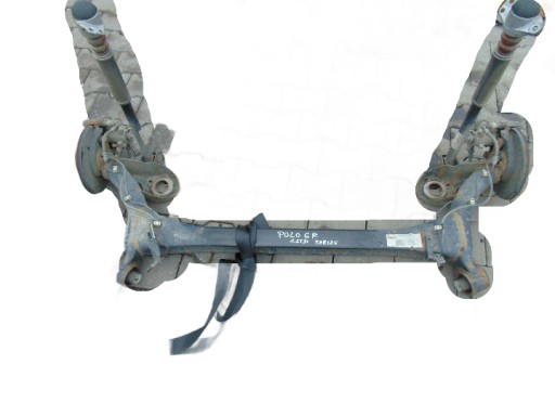 8R05555555 00 - Балка задняя ось vw polo 6r