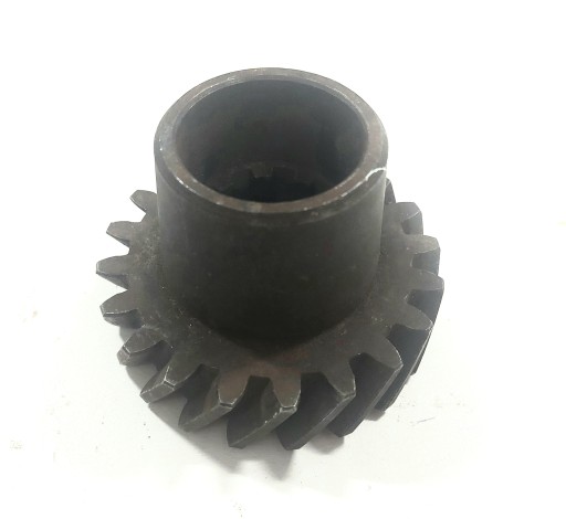 1035 - ГАЗ 69 Шестерня Редуктора