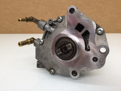 ELD11 306DT - Rover SPORT L320 3.0 масляний насос VACUM