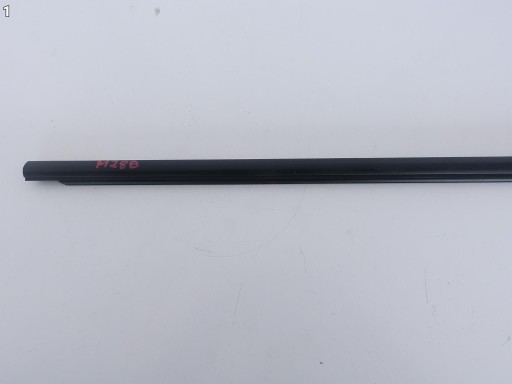 BMW 1 F20 11-19 moulding dust left front
