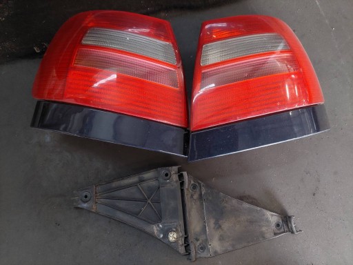 kompletan stražnji dio zadnja hauba gepek branik far AUDI A4 B5 FL LZ5L