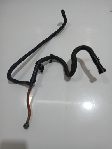 prijenos crijevo goriva BMW E60 E61 306D3 3.0D OE 7796132 (4642175)