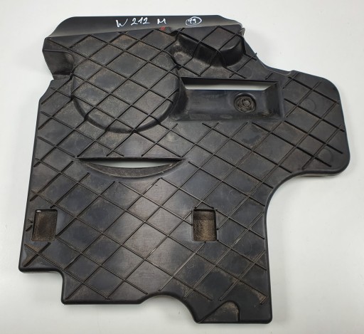 Кришка клинового ременя MERCEDES W212 A6510100867