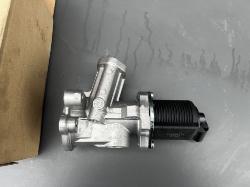 93196798 - OPEL CORSA COMBO AGILA 1,3 CDTI КЛАПАН РЕЦИРКУЛЯЦИИ ОГ