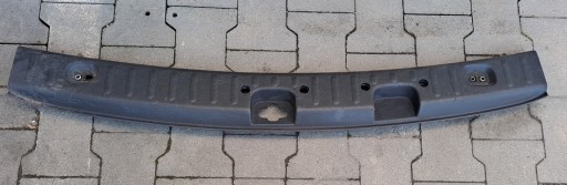 2K0863459 - VW CADDY 2K5 НАКЛАДКА ПОРОГА БАГАЖНИКА ЗАДНЬОГО РЕМЕНЯ