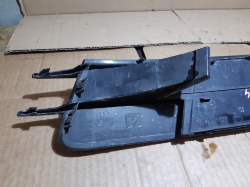AUDI Q7 4L right grid grille of a bumper 4L0807682 RE