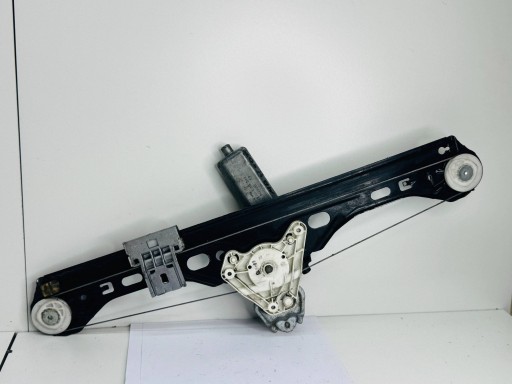 lift mini motor windows right rear part MERCEDES W203 0130822007