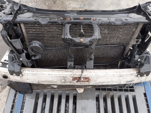 Передня панель, комплект радіаторів, посилення на mercedes-benz e-class w212