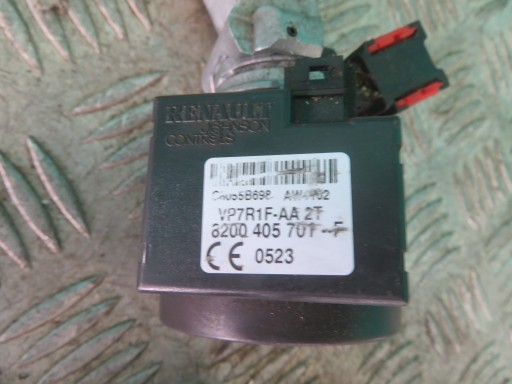 ignition Z KLUCZYKIEM MASTER MOVANO NV400 18R 8200405701