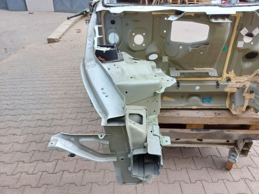 TESLA MODEL Y 2024r quarter quarter right front
