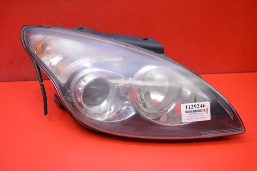 REFLEKTOR right light front lens EU 92102-2R000 HYUNDAI I30 and FD 07-10