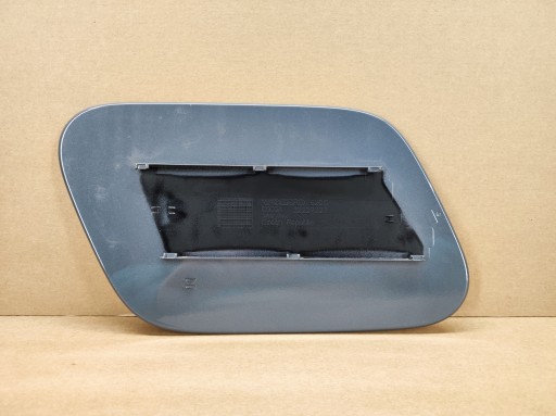 KLAPKA GNIAZDA LADOWANIA VOLVO XC40 C40 Farbe 728