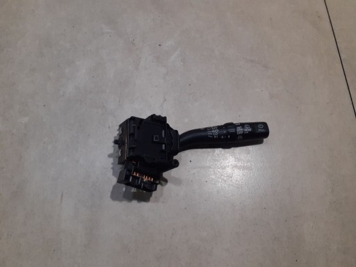 MANETKA of the lights TOYOTA AVENSIS T25 2.0 D4D 8414005110