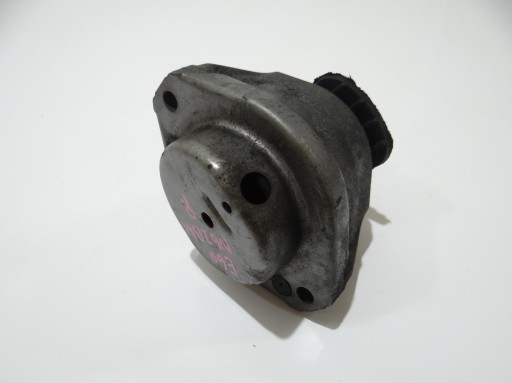 engine mount right BMW E60 N62B44 6762608