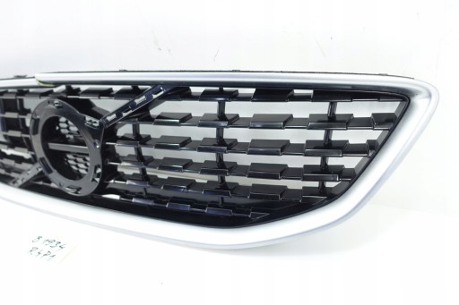 maska předek VOLVO V40 R design pod RADAR