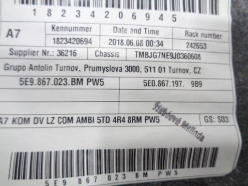 SKODA OCTAVIA III upholstery side door left left rear part 5E9867023BM