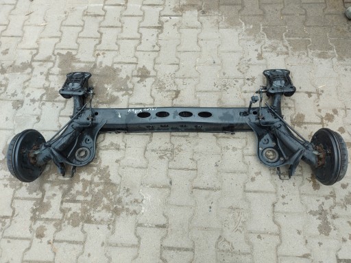 belkatyłzaw24565486 - Audi a1 82a балка задньої підвіски