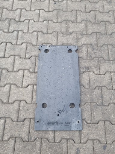 ПЕРЕДНИЙ ТРАВЯНИЙ ФАРТУХ RENAULT GAMA T C K RANGE