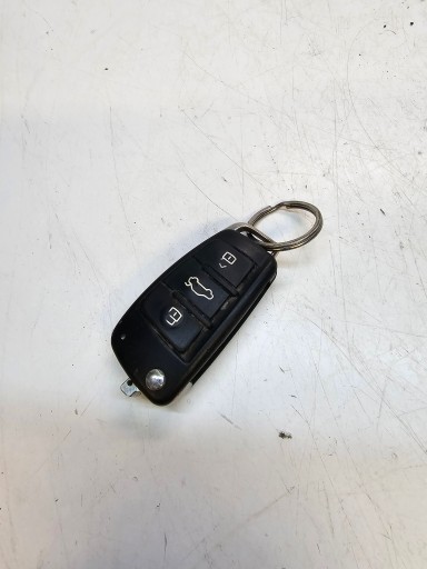 klíček PILOT SCYZORYK AUDI A1 8X Q3 8X0837220D *6*