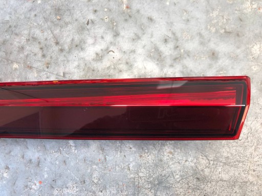 light right rear part to the bonnet VW ID3 ID.3 10A945308B