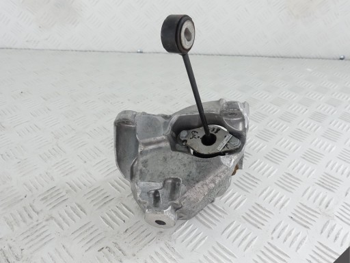 AUDI A4 A5 8W SUPPORT SUPPORT MOTEUR PLAQUE MONTAGE SUPPORT PLAQUE