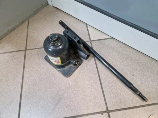 ГИДРАВЛИЧЕСКИЙ ПОДЪЕМНИК CORAM 3,5 Т