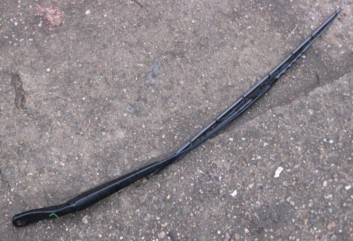 RENAULT MASTER III LIFT Braccio tergicristallo sinistro Anteriore Anteriore 8200734776
