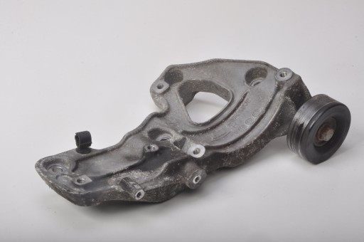 20513390F - GHIBLI III 3.0 D ЛАПА КОМПРЕССОРА КОНДИЦИОНЕРА