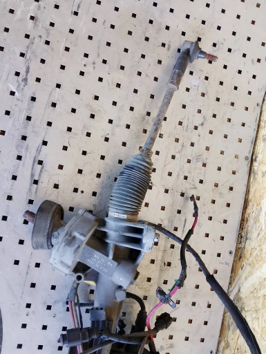 servo control kierownic Volkswagen Passat B7 975203ZFO 3C1423051F