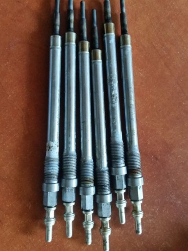 Свеча накаливания mercedes 3.0 v6 a0011597301 как новая комплект