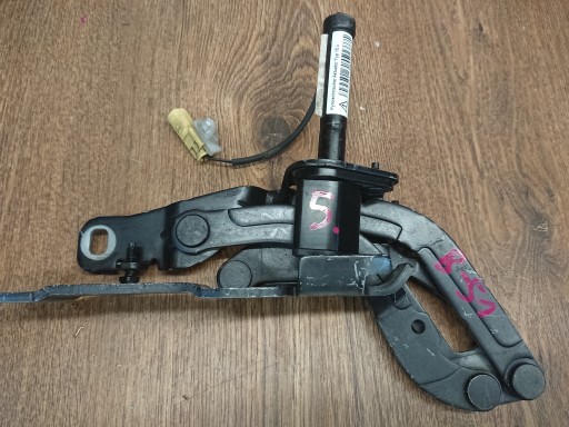 PEUGEOT RCZ ПЕТЛЯ КАПОТА КАРТРИДЖ ПРАВЫЙ YM17350080