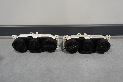 1C0819045D - VW NEW BEETLE ВІТРОВА ПАНЕЛЬ