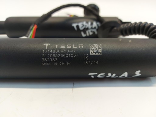 TESLA MODEL 3 LIFT 2024 HIGHLAND SILOWNIKI electrics bonnet rear part KOMPLET