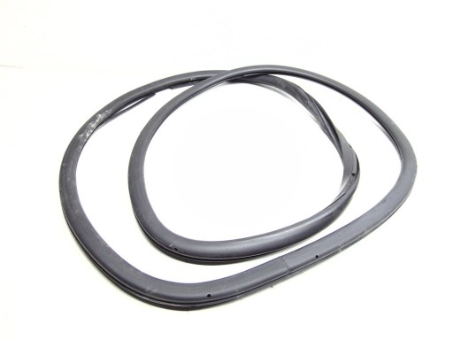 05-13r - ОРИГИНАЛЬНОЕ УПЛОТНЕНИЕ ПЕРЕДНЕЙ ПРАВОЙ ДВЕРИ BENTLEY CONTINENTAL FLYING SPUR 05-