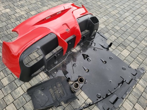 ЗАДНІЙ БАМПЕР FERRARI F12 BERLINETTA