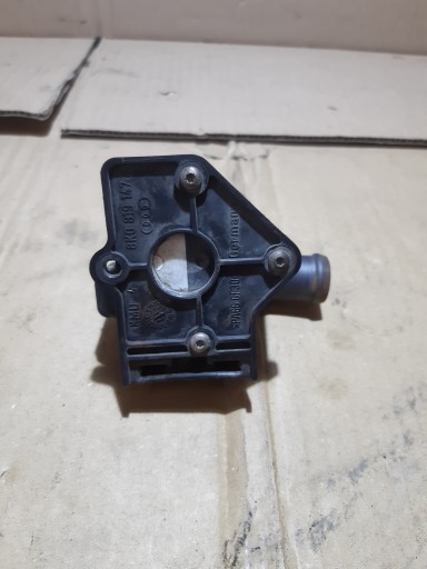 AUDI A4 B8 zusätzliche Pumpe Pumpe des Wassers 06H121601J